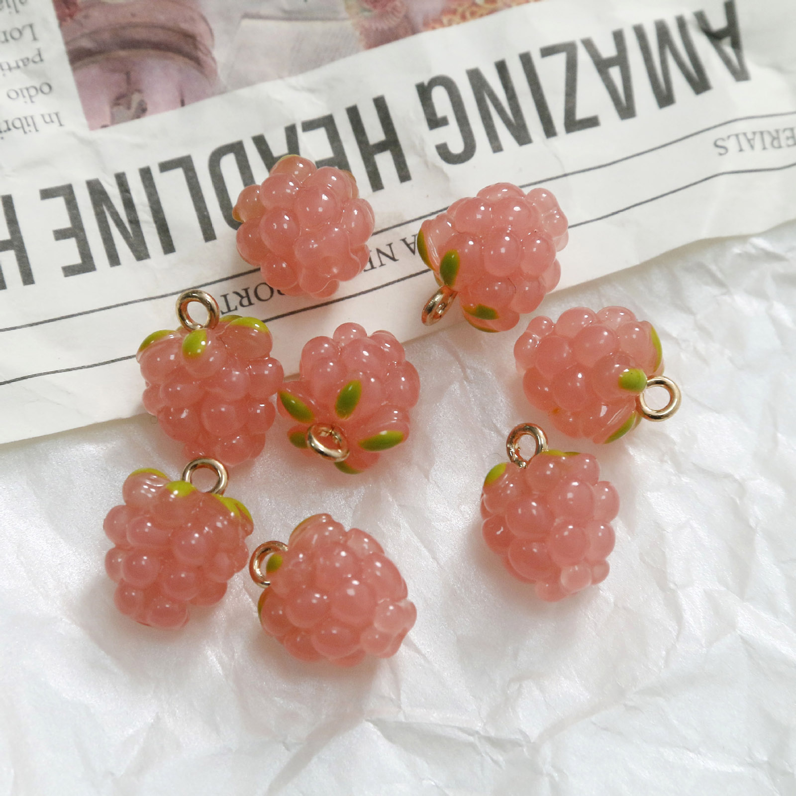 2PCs 3D Resin Charms Grape Fru - Foods X 评论和价格